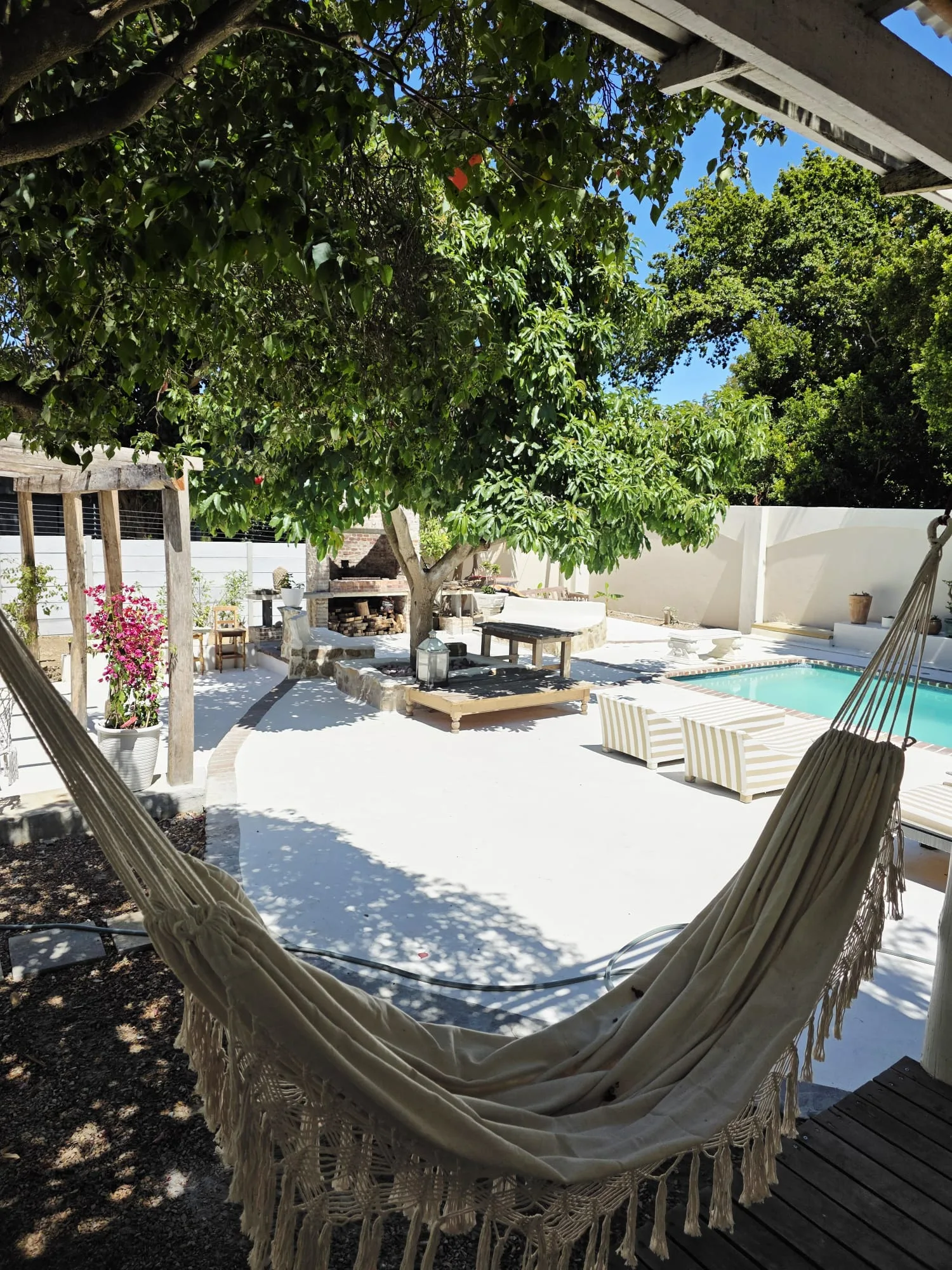 Pool Suite