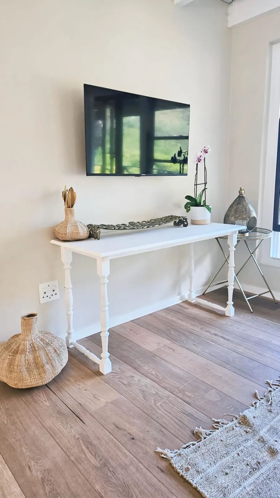 Upstairs Apartment